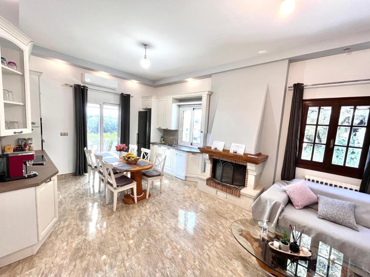 Gkk House Private Swimming Pool Luxury House Skriperon Exterior foto